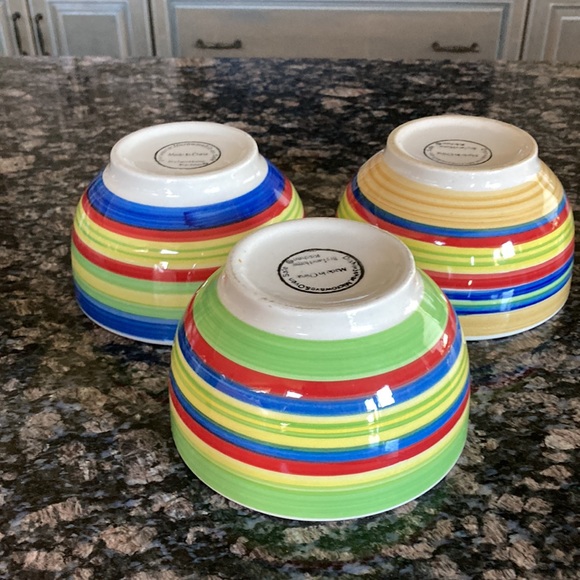 BRYLANE HOME SANTA FE HAND PAINTED STONEWARE BOWLS SET 0F 3 - Picture 5 of 6